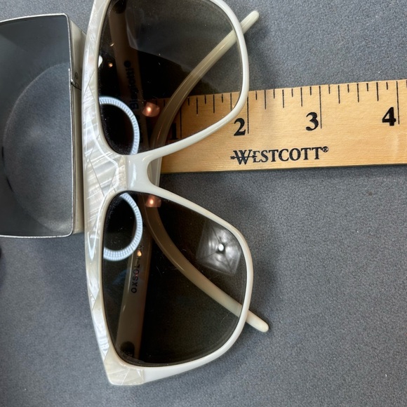 Vintage Laura Biagiotti Sun Glasses Ivory White Oversized Sunglasses main image 7